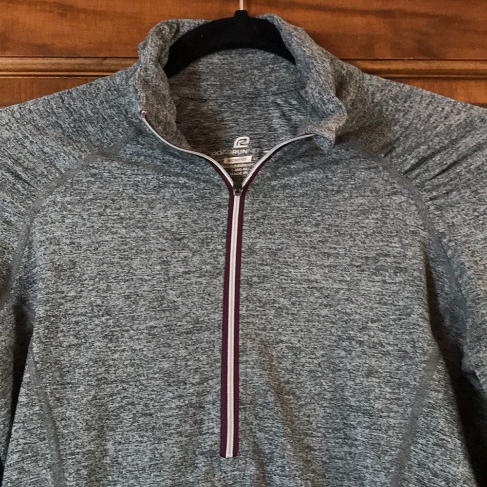 Roadrunner lightweight pullover - Picture 6 of 6
